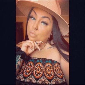 Meet your Posher, Karli